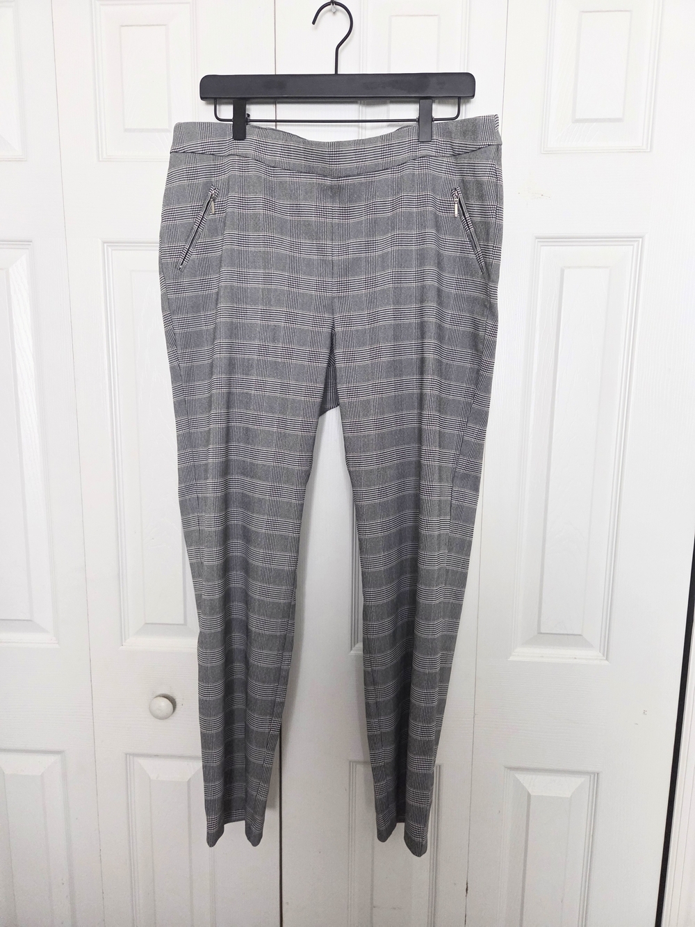 Soho Apparel Gray Plaid Pull-On Ankle  Pants